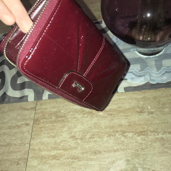 Burgundy Coach Wallet - Picture 3 of 3